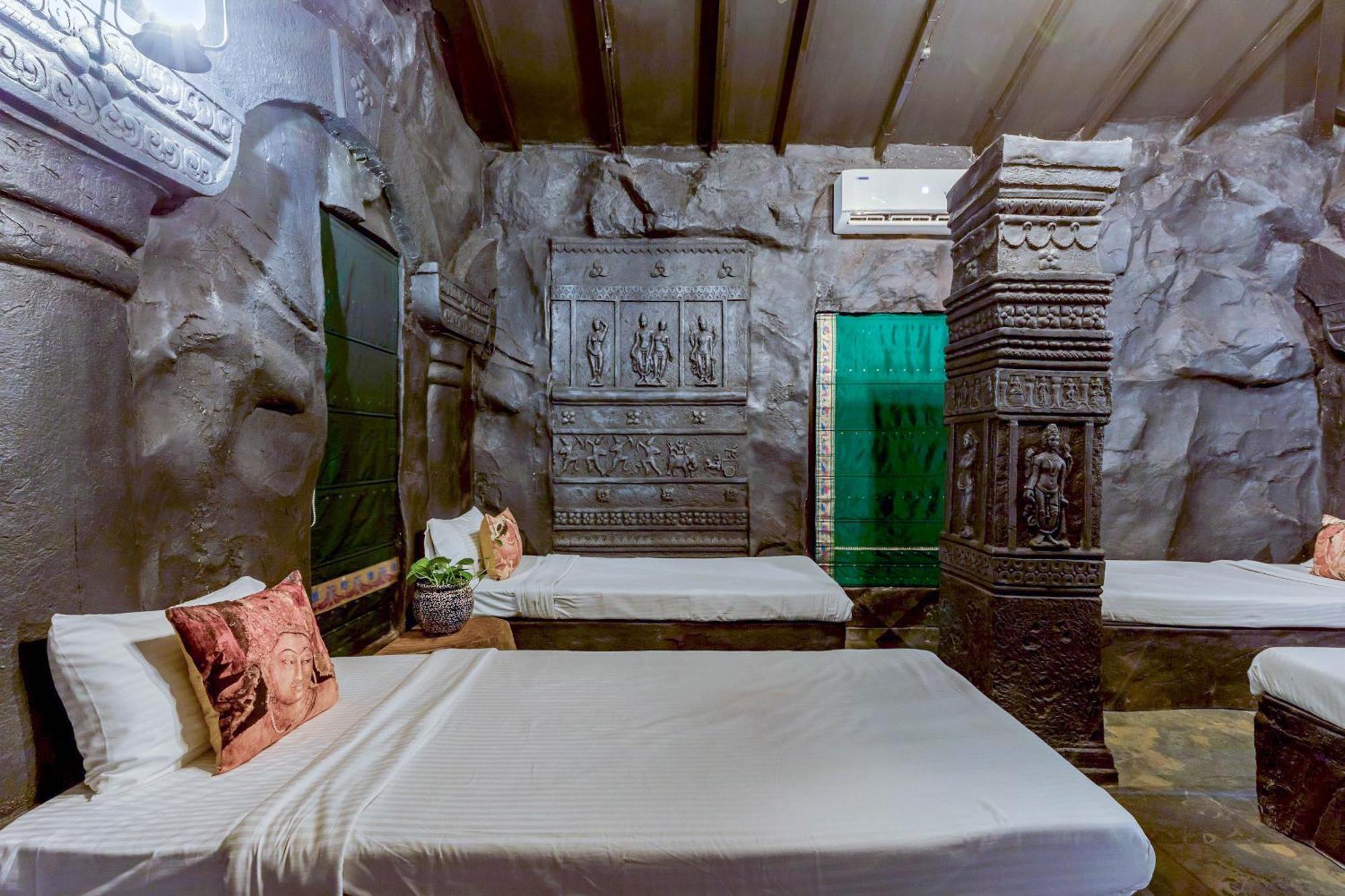 Dio Regaalo Theme Resort, Ratnāgiri Zewnętrze zdjęcie