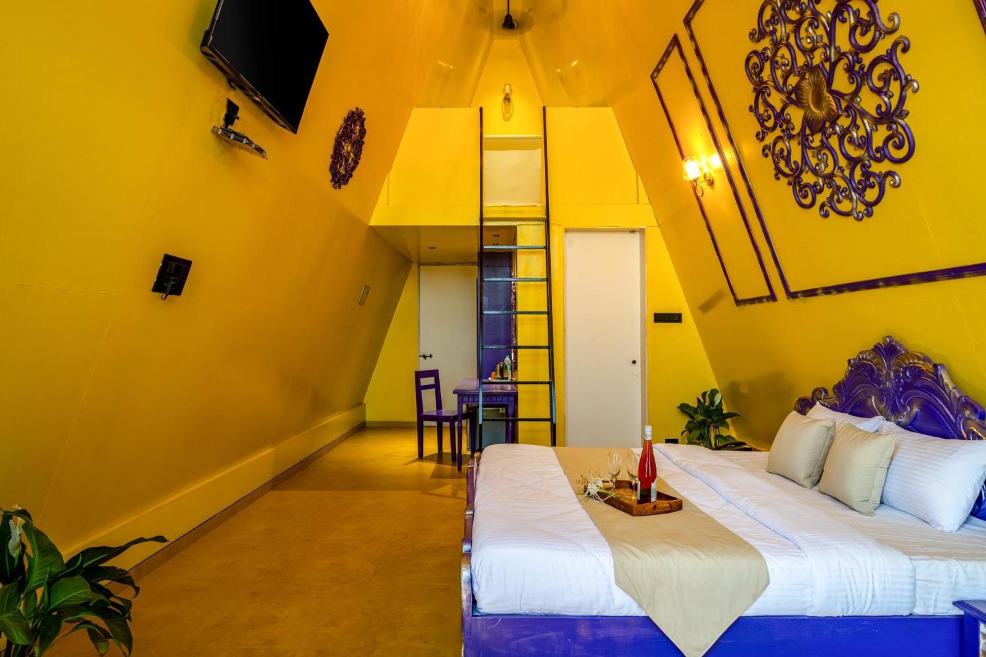 Dio Regaalo Theme Resort, Ratnāgiri Zewnętrze zdjęcie
