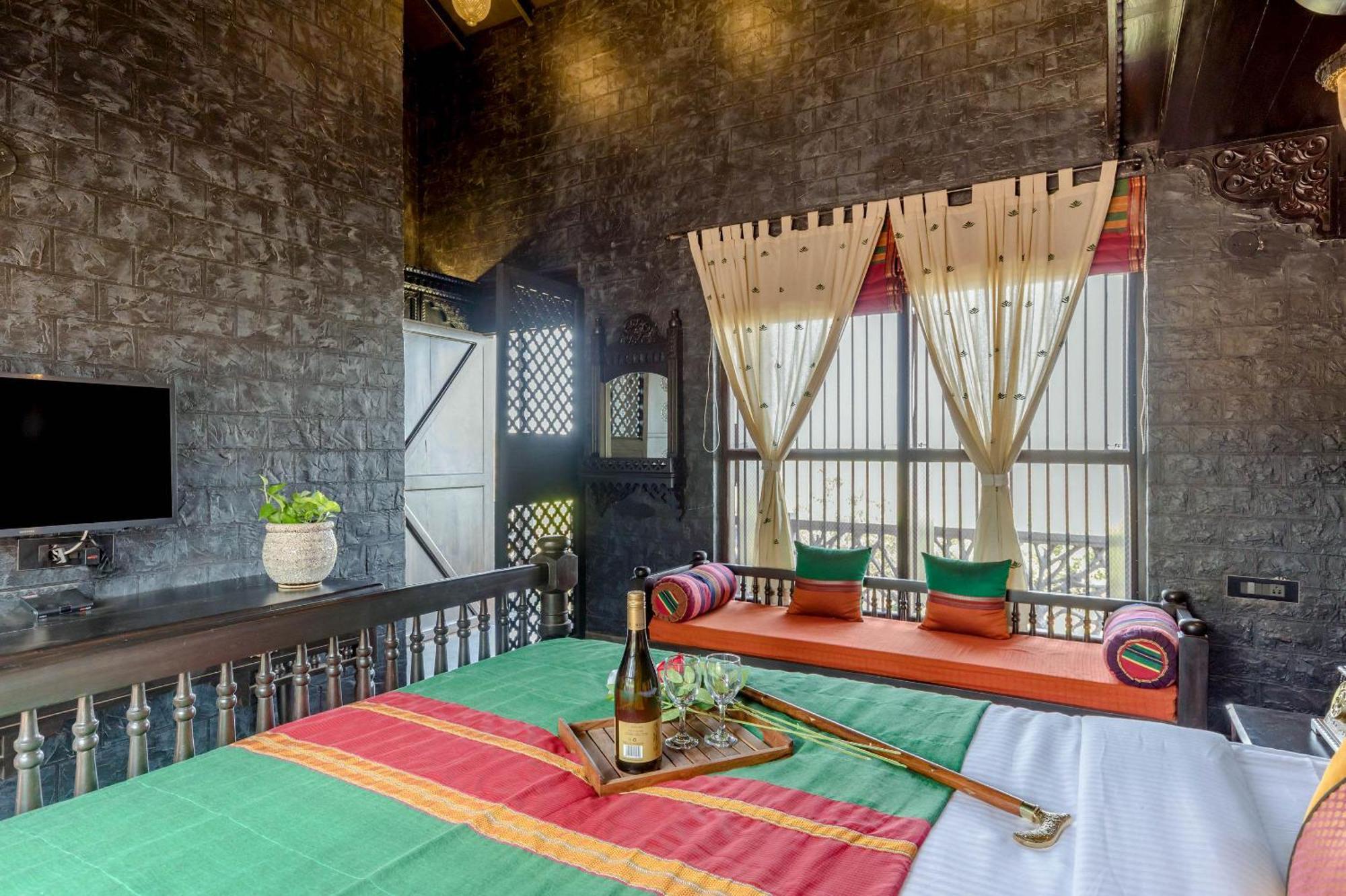 Dio Regaalo Theme Resort, Ratnāgiri Zewnętrze zdjęcie